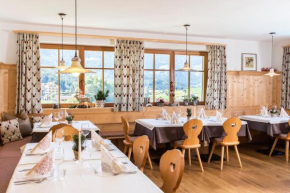 Hotel Lindnerhof San Lorenzo Di Sebato